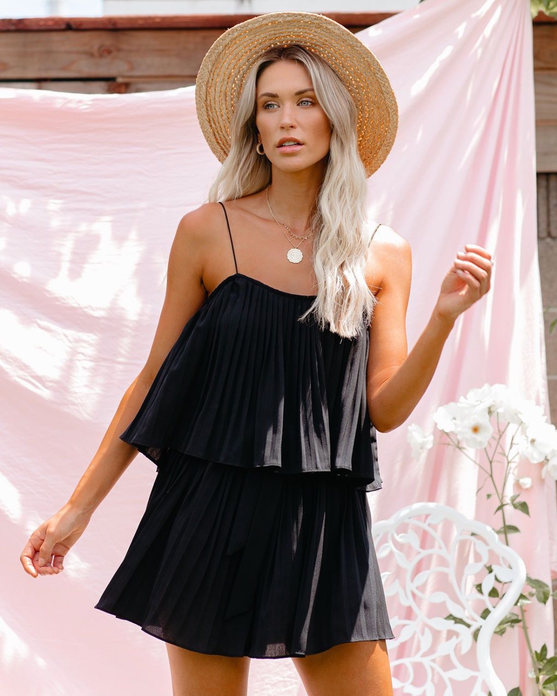 Summer 2020 new cross border strap wrap chest Stretch Dress Amazon hot lace swing skirt women's wear