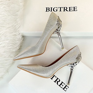 2689-3 show thin metal with European and American wind fashion sexy high-heeled shallow mouth pointed high heel shoes sh