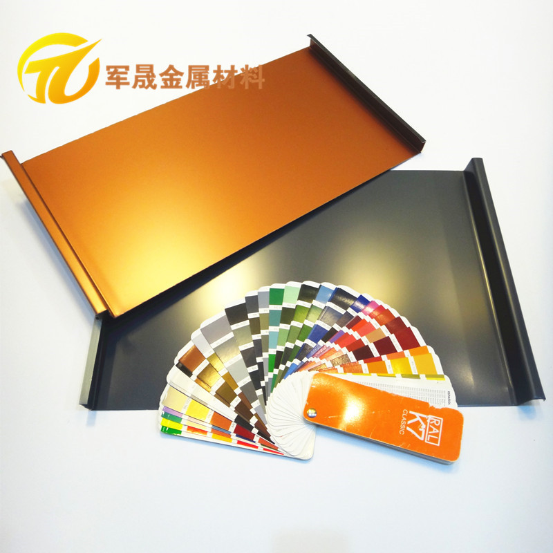 热销新品 0.8mm 32-410秘鲁钛锌板 矮立双锁边屋面板系统