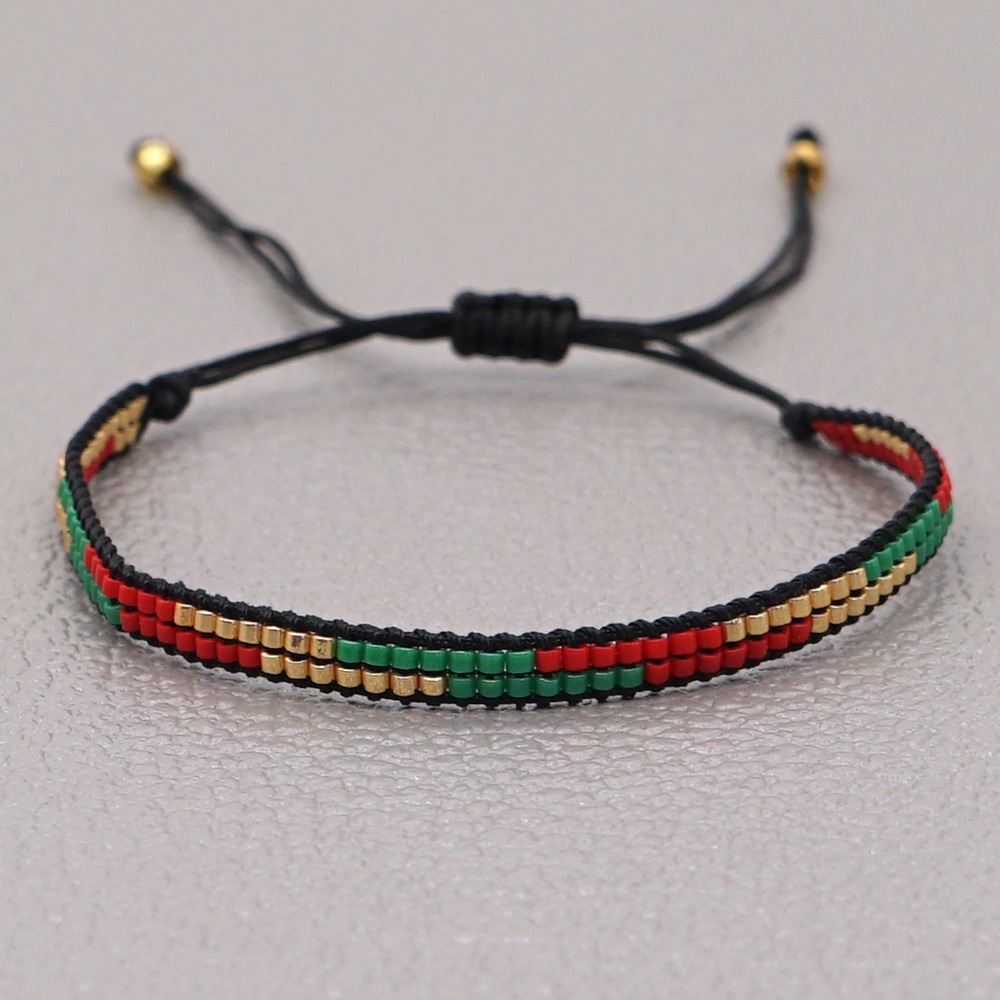 Simple Bohemian Ethnic Style Hand-woven Bracelet display picture 9