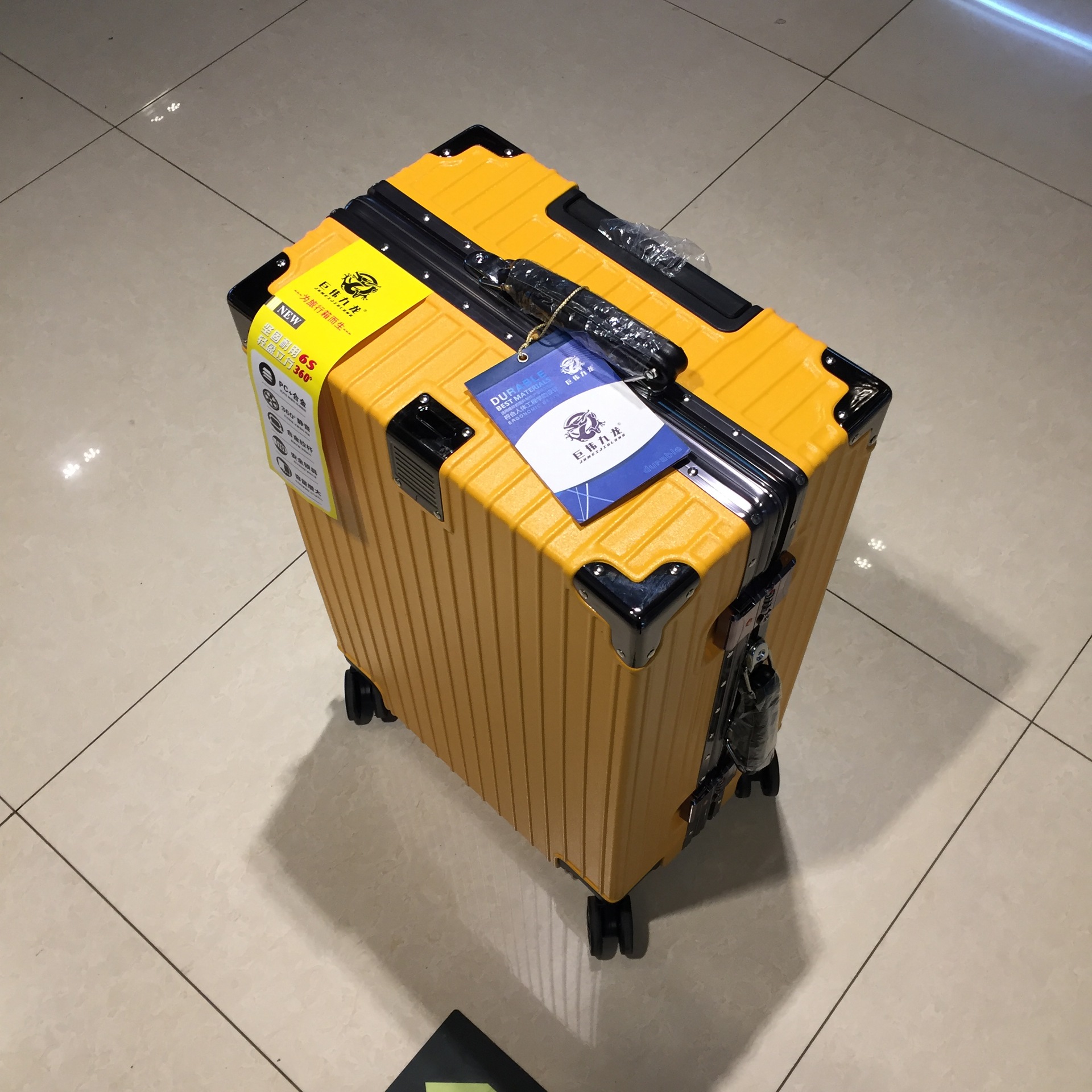 2CA5EE9F-86A9-4AAC-A99D-AAD6ED