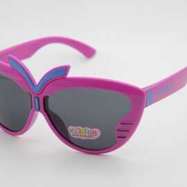2020儿童新款卡通造型太阳镜有现货，儿童太阳镜，UV400, 6色混
