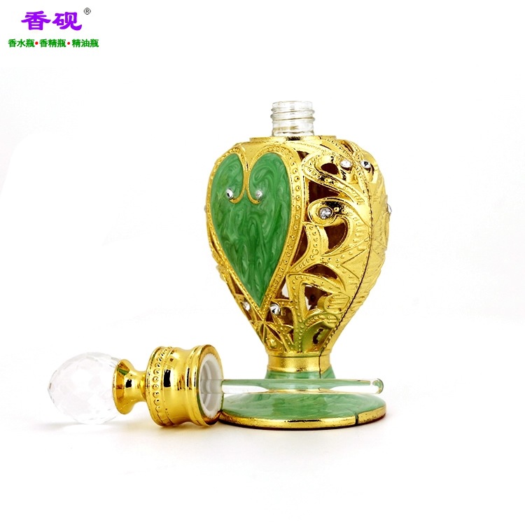 香砚12ml大桃心款金色涂翠绿色油精油瓶摆件3.jpg