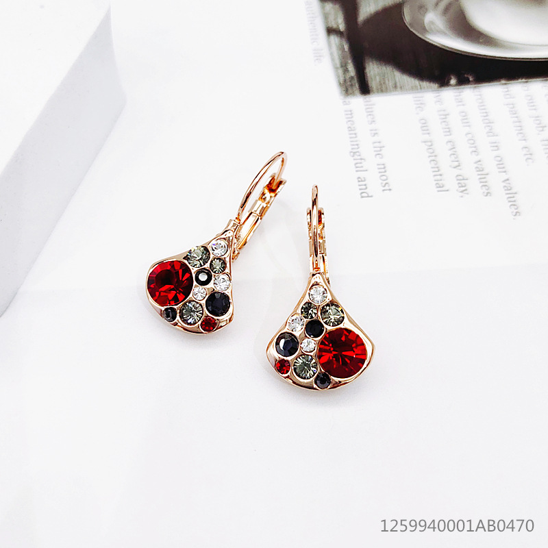 Korea Fashion Wild Earrings display picture 3