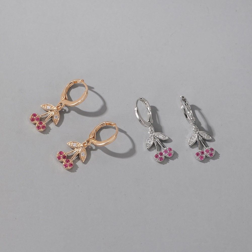 New Fashion Cute  Cherry Earrings Personality Diamond Small Fresh Fruit  Copper Earrings Nihaojewelry Wholesale display picture 5