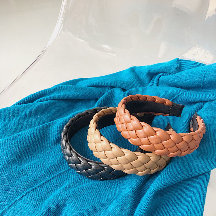 Retro Woven Pu Leather Headband display picture 8