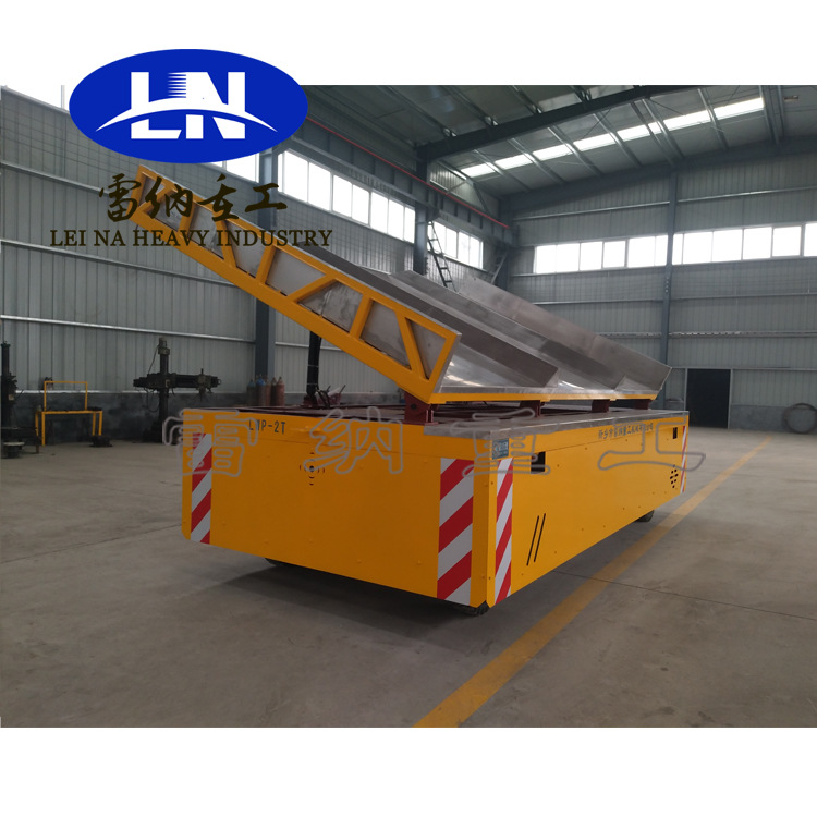 工业过跨蓄电池无轨电动平板车 自由转向无轨道电动搬运车地爬车