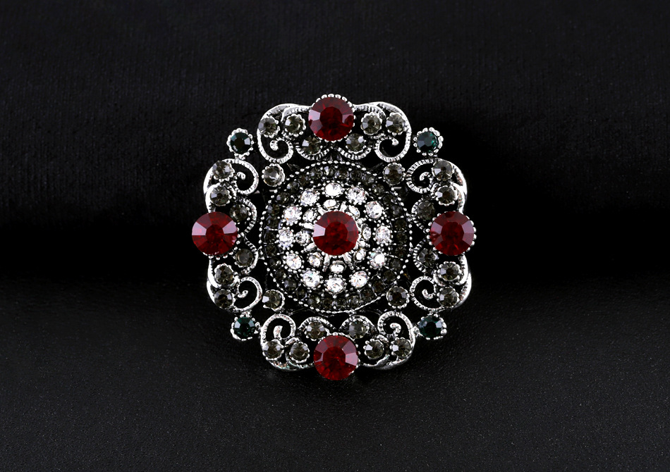 Fashion Flower Alloy Plating Inlay Artificial Gemstones Women's Brooches display picture 4