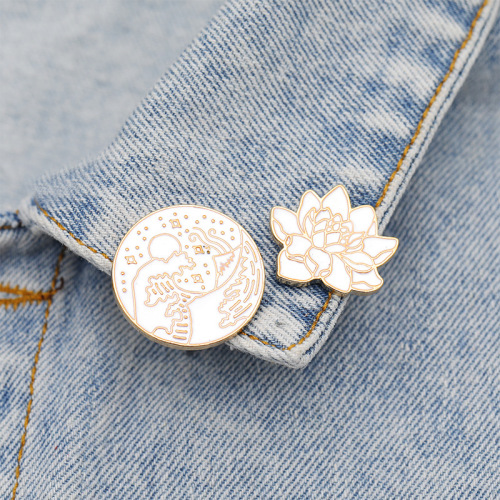 Japanese fashion Ukiyo style lotus spray series combination student denim trendy personality versatile brooch corsage