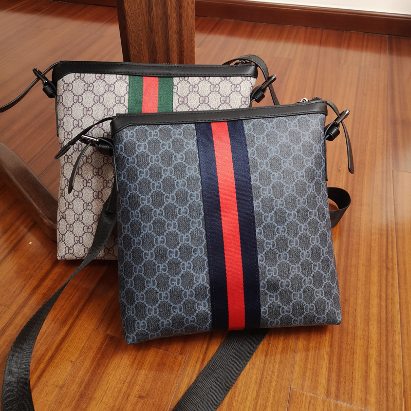 经典男士单肩包斜跨邮差包社会精神小伙软皮超大容量条纹休闲男包