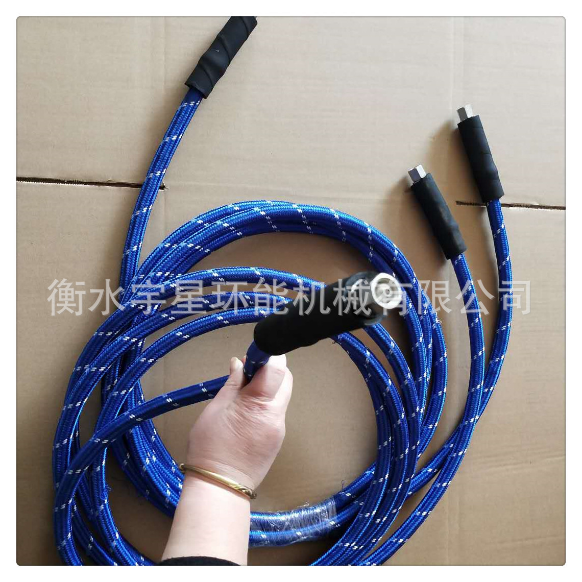 988635429bf16dec3708f744b72270