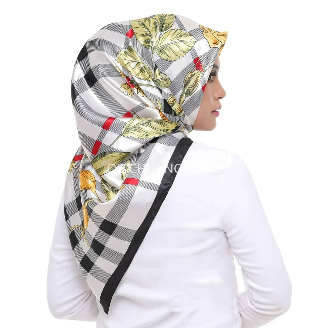 Шелковый шарф, LAZADA, 90×90 см, тонкая вязь, из Малайзии