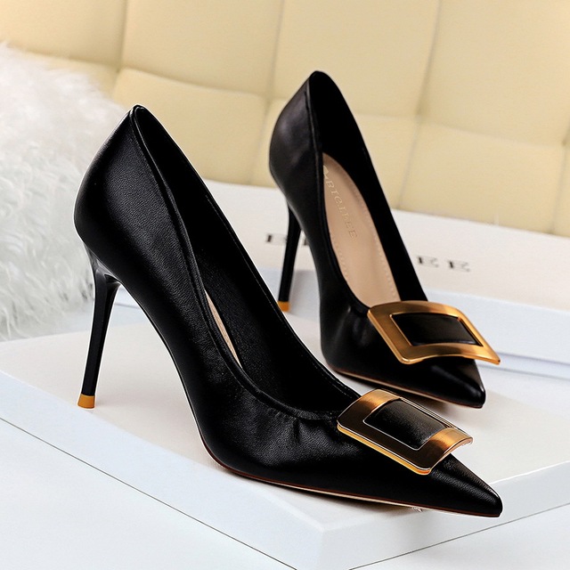 European and American fashion professional women’s shoes: thin metal single shoes with high heel and shallow mouth