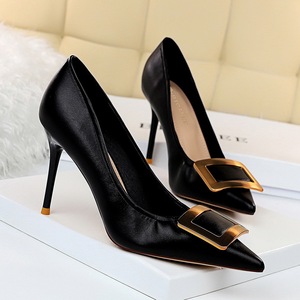 96161-3 the European and American fashion professional OL shoes high heel with shallow pointed mouth thin metal square b