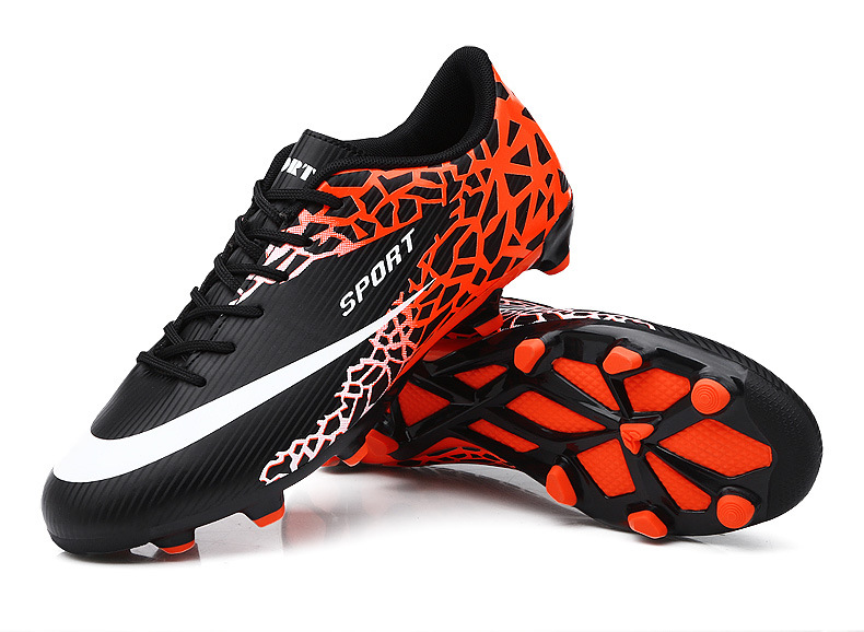 Low-Top-Fußball für Jungen und Mädchen mit gebrochenen Kunstrasen-Lederfüßen, AG-Langnägeln, Schülersporttraining_voghion.com