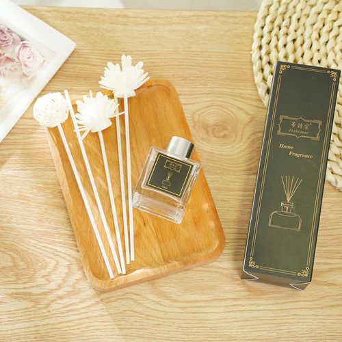 Fire-free aromatherapy essential oil bedroom air freshener long-lasting light fragrance toilet deodorant hotel supplies car fragrance