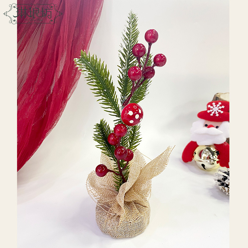 Mini Escritorio de Navidad árbol de flores de regalo caja de regalo de decoración pequeño objeto Campana de cono de pino seta decoración de hojas de pino