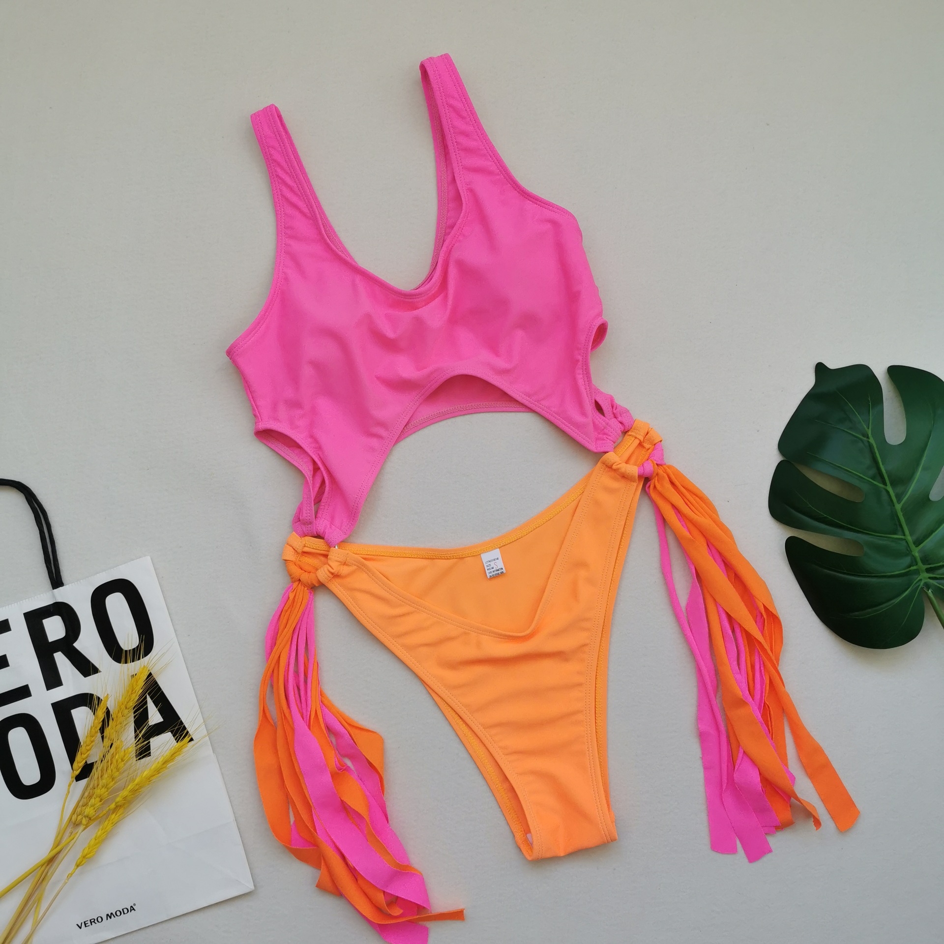 161g Weight Sleeveless Sleeve Length Nylon Fabric Type Swimming Occasion Color Block, Solid Color Pattern Women'S Gender Yellow, Black Color New Contrast Color Tassel Sexy One-piece Bikini 16