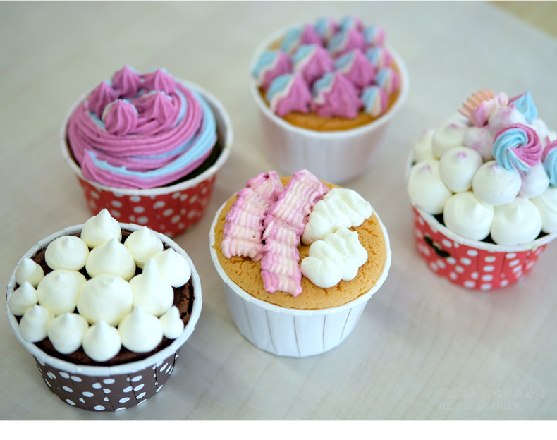 不锈钢52头大号裱花嘴（白塑料盒）BDTZ-101(内图）-