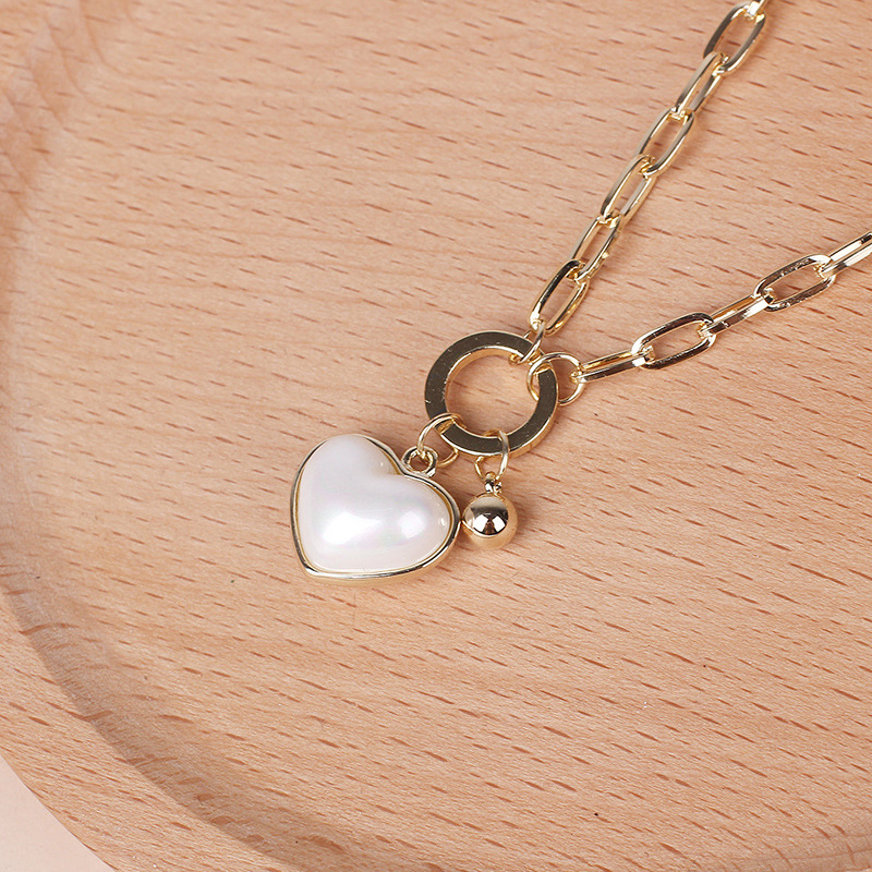 15g Weight Necklace Classification Wedding, Travel Occasion Women'S Gender Fashion Style Gold Color Fashion Simple Pearl White Love Pendant Necklace Fashion Heart-shaped Thick Chain Clavicle Chain For Women Nihaojewelry 3