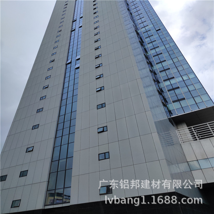 鋁板幕墻216.jpg