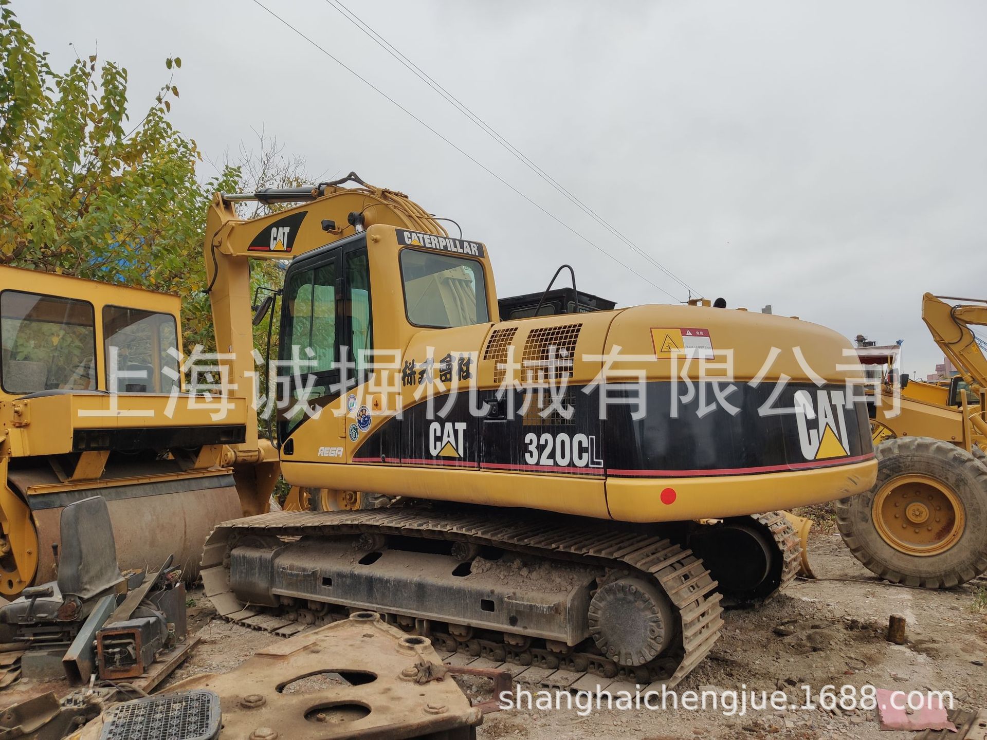 供应卡特320C挖掘机