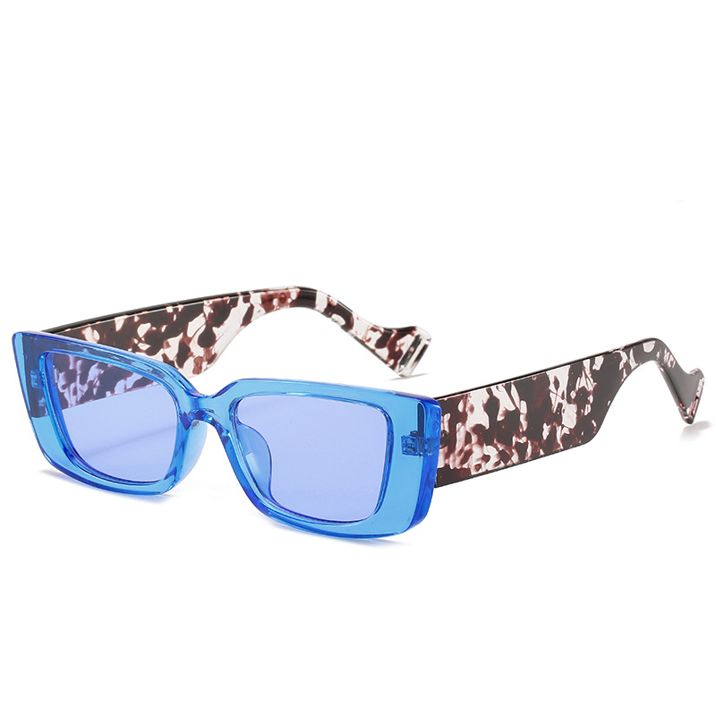 Nueva Internet celebridad transfronteriza caja europea y americana ojo de gato gafas de sol moda retro ins gafas de sol fabricante