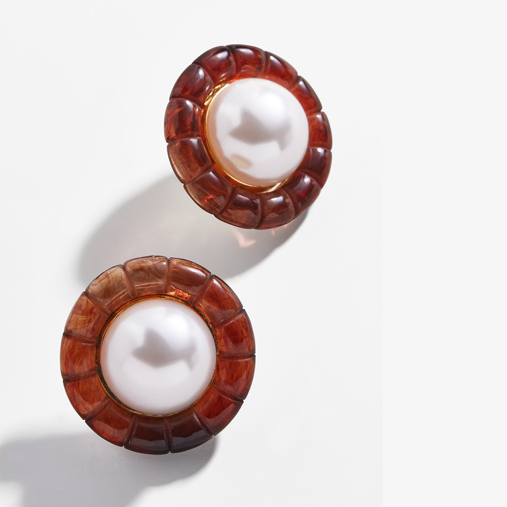 New Fashion Big Name Geometric Irregular Shape Small Swirl Opening Pearl Earrings Wholesale display picture 2
