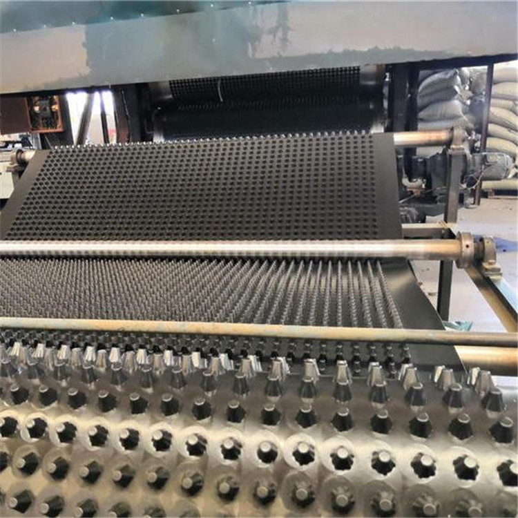 u=553836561,1596725264&fm=