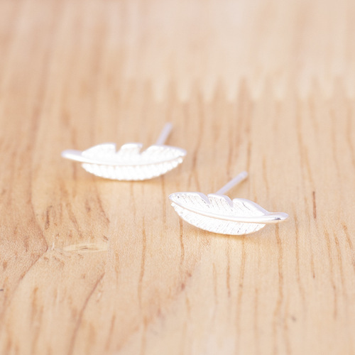 Collection 2 Street Vendor Style S925 Pure Silver Needles Earrings Korean Version Personality Earrings Small Ear Bone Pins Elegant Minimalist Women's Earrings