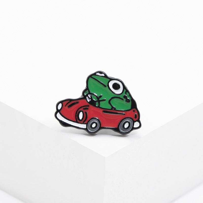 Cartoon Brooch Mini Naughty Frog Motoring Brooch display picture 3