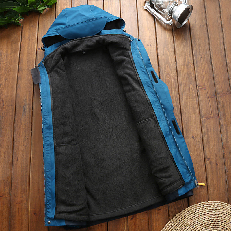 新款跨境冲锋衣男两件套户外三合一冲锋衣防水透气保暖加厚登山服