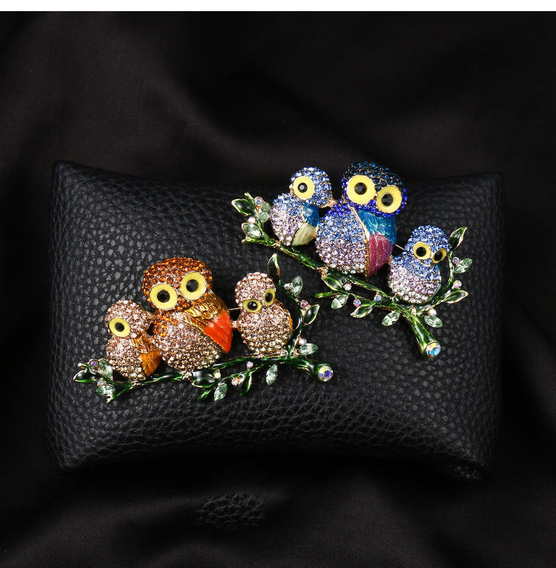 Korean Edition originality Owl Brooch alloy Diamond animal Sternum clothing With accessories Pin Manufactor Direct selling