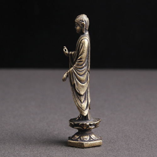 Brass old lotus Buddha worship ornaments Sakyamuni Buddha statue security gifts old copperware wholesale