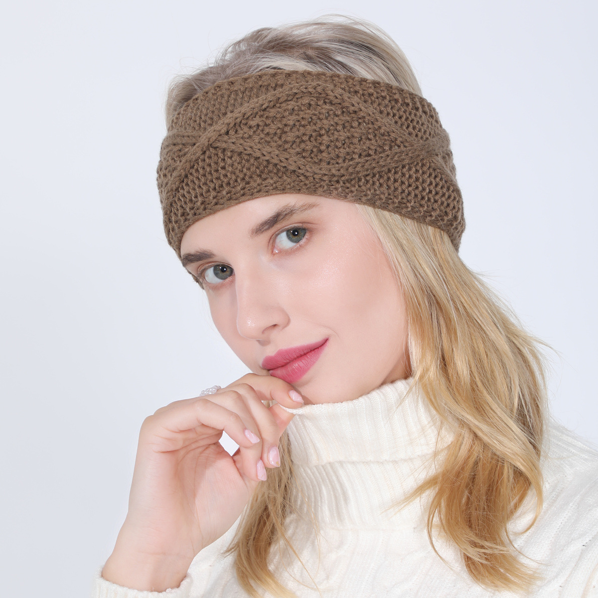 New Autumn and Winter Women's Knitted Face Wash Headcover with Woolen Hairband Aran Diamond High ponytail Hat_voghion.com