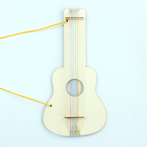 Technology small production DIY homemade guitar sound source experimental rubber band guitar children's creative educational teaching aids