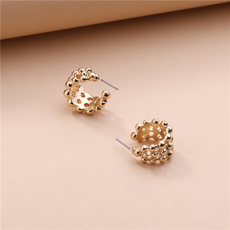 Wholesale Environmental Protection Alloy Hollow C-shaped Earrings display picture 1