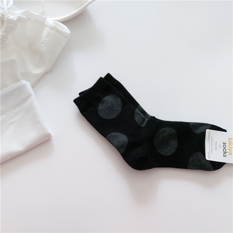 Femmes Style Simple Points Ronds Coton Crew Socks Une Paire display picture 3