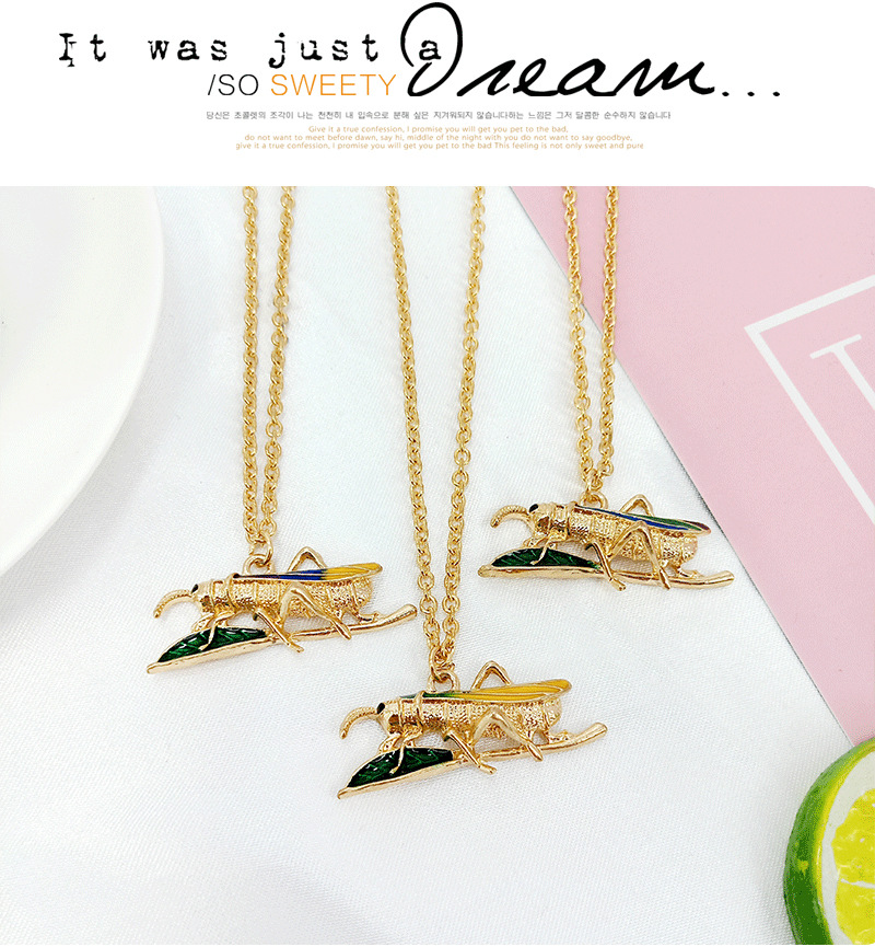 new retro alloy oil dripping insect cricket shape necklace