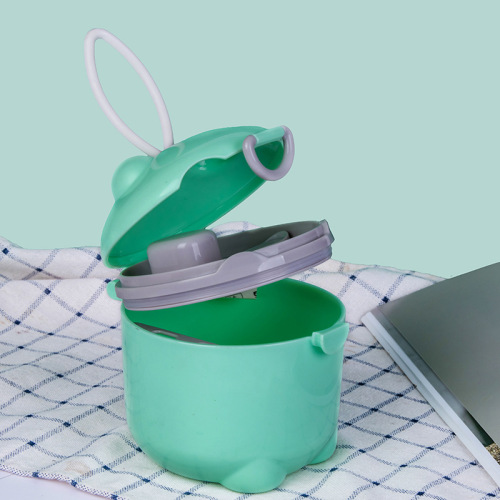 Baby Sly portable milk powder box large capacity milk powder grid milk powder sealed can snack storage box maternal and child supplies