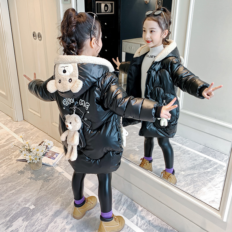 girl Bright skin cotton-padded clothes Winter clothes 2020 new pattern Western style Korean Edition girl Mid length version Cotton children Autumn and winter coat