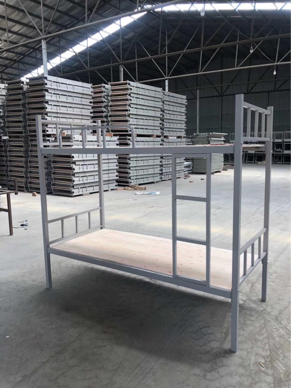 Iron bed up and down High and low bed for migrant workers thickening Steel bed wholesale Price