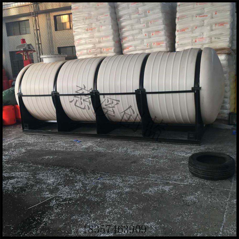 台州植保机械水箱甘肃农用车喷药箱  来图来样厂家订制