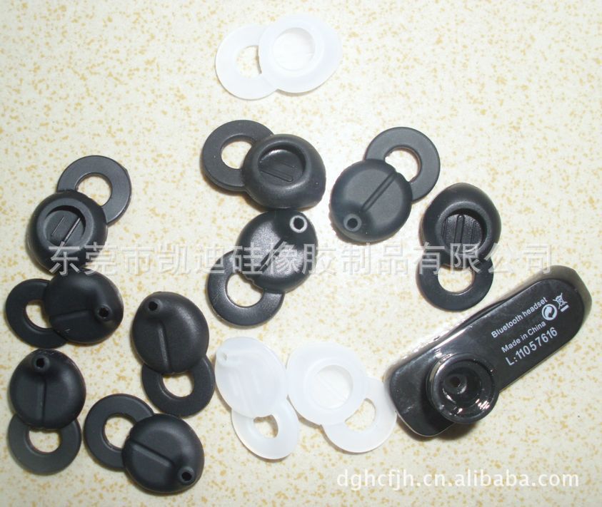  供应新款蓝牙耳套 硅胶蓝牙耳机硅胶套 硅胶耳机套 3代耳塞