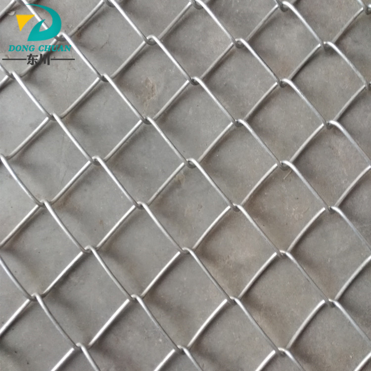 护坡铁丝网适用于边坡绿化镀锌勾花网  客土喷播植草菱形铁丝网