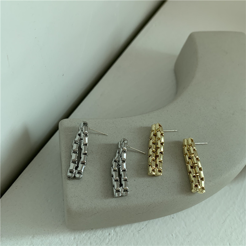 New Retro Chain Earrings Women Creative Chain Earrings Zipper Style Earrings Wholesale Nihaojewelry display picture 4