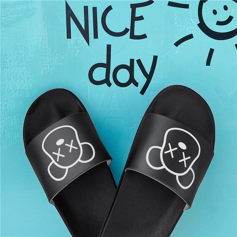 Тапочки мужские ins летние новые кунжуты 2021 в гонконгском стиле Модная брендовая пляжная обувь для студенческих пар