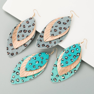 Retro Leather Leopard Rhinestone Earrings display picture 1