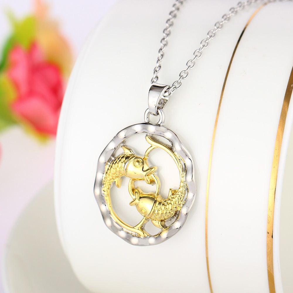 Fashion Alloy Cute Fish Pendant Necklace display picture 4