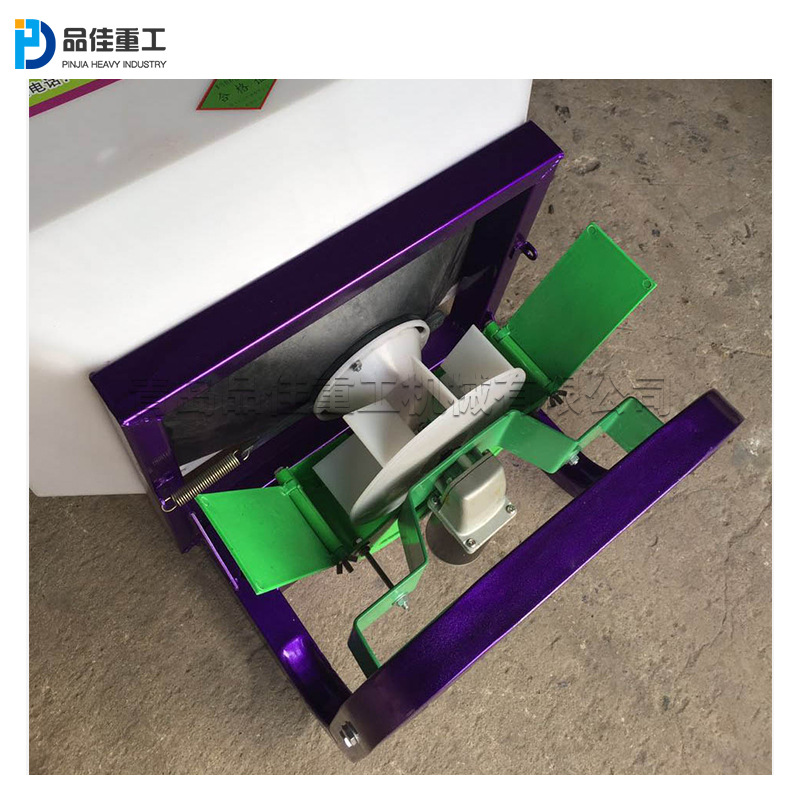 拖拉机后置籽肥撒播机  电动草种籽抛肥机 手扶式肥料上肥工具
